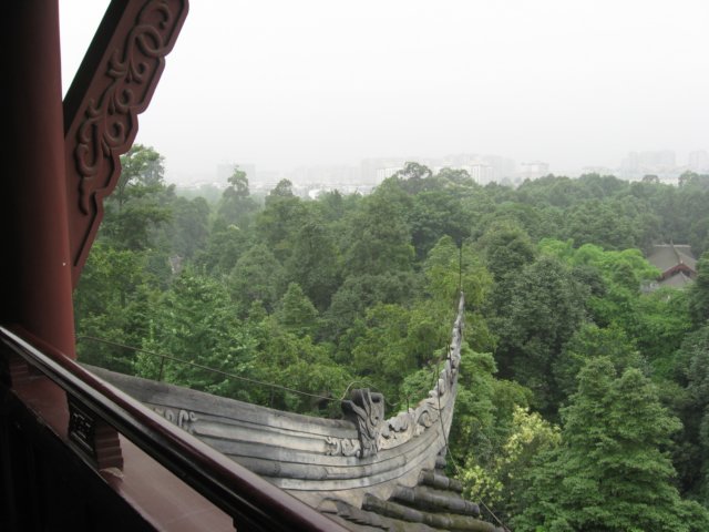 pagodaofbuddhasuitzicht.jpg